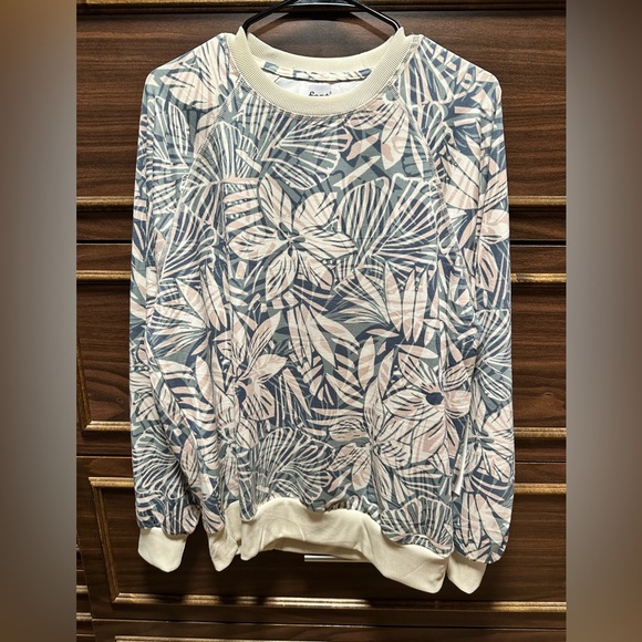 NWT Feat Roam Crewneck Size Large - Picture 1 of 9